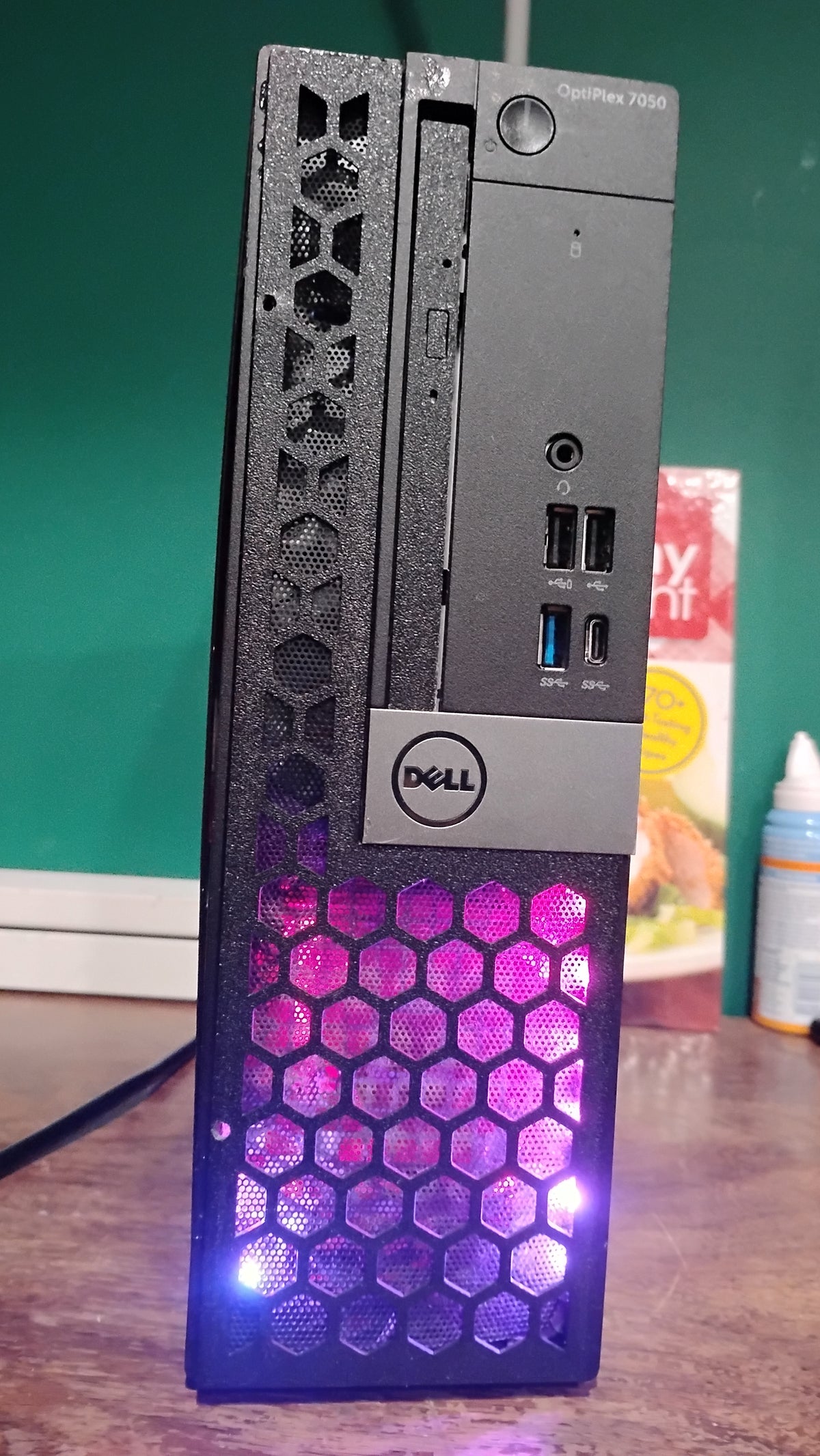 Dell OptiPlex 7050 Gaming PC | RTX 3050 6GB | i7-7700 | 16GB DDR4 | 1TB Dual SSDs | Windows 11 Pro
